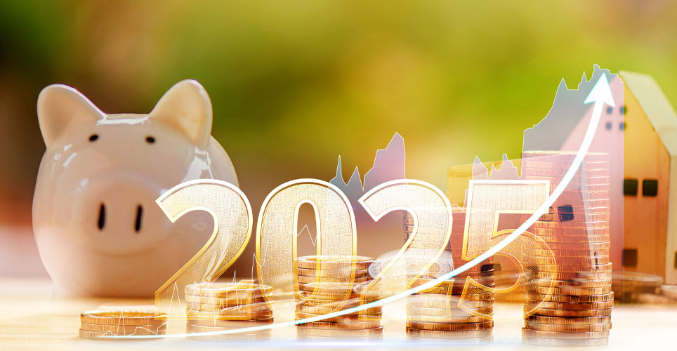 piggy bank on a background with 2025 next to the bank